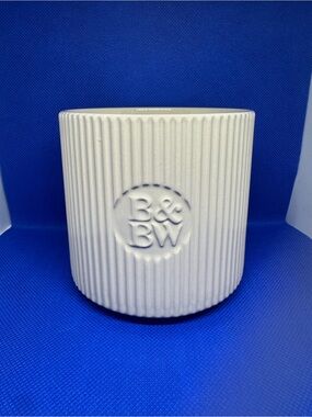1 Vanilla Bean Candle in Decorative Jar New BBW